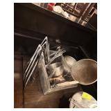 ASSORTED KITCHEN LOT