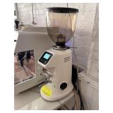 DIGITAL COFFEE GRINDER