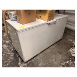CHEST FREEZER