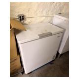 CHEST FREEZER
