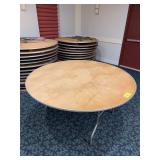 Round Wooden Folding Banquet Table