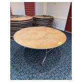 Round Wooden Folding Banquet Table