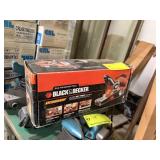 BLACK AND DECKER SANDER