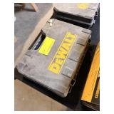 DRWALT DRILL W/ BATTERY