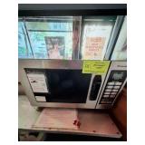 MICROWAVE OVEN