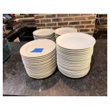 ROUND WHITE PLATES