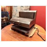 CHEESE MELTER
