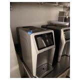 WATER DISPENSER