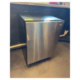 Summit Undercounter Stainless Glass Chiller