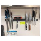 Assorted Knives