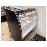 TWIN POWER REFRIGERATING SHOWCASE Model: