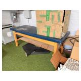 MASSAGE BED