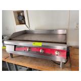 Avantco Stainless Steel Commercial Griddle