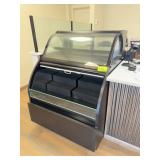 Structural Concepts Encore HOUB58BZ Refrigerated