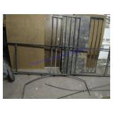 WROUGHT IRON TRESSEL