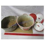 ENAMELWARE PANS