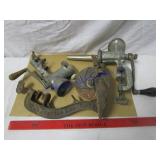 CHERRY PITTER AND FOOD GRINDER