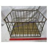 WIRE MILK CRATE