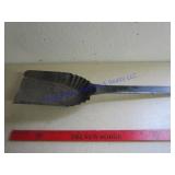 COAL SHOVEL