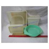 PLASTIC CONTAINERS