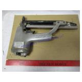 AIR NAIL GUN