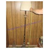 FLOOR LAMP