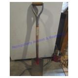 ROOFING SHOVEL