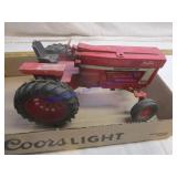 IHC TRACTOR