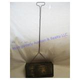 DUST PAN