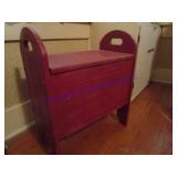 BENCH/TOY BOX