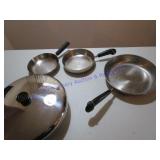 COOKING PANS