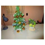 CHRISTMAS TREE/PLANTER