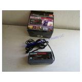 BATTERY CHARGER