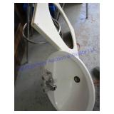 SINK & COUNTER