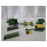 JOHN DEERE TOYS
