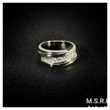 8.2 DWT 14 KT Gold w/ Diamond Ring Sz: 10 8.2 DWT 14 KT Gold w/ Diamond Ring Sz: 10