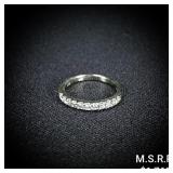 1.6 DWT 14 KT Gold w/ Diamond Ring Sz: 5.5 1.6 DWT 14 KT Gold w/ Diamond Ring Sz: 5.5