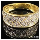 1.9 DWT 14 KT Gold Ring w/ Diamond Linings 1.9 DWT 14 KT Gold Ring w/ Diamond Linings