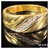 3.7 DWT 14 KT Gold w/ Diamond Ring Sz: 7.5 3.7 DWT 14 KT Gold w/ Diamond Ring Sz: 7.5