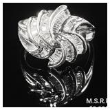 2.7 DWT 14 KT Wht Gold w/ Diamond Ring Sz: 2.7 DWT 14 KT Wht Gold w/ Diamond Ring Sz: