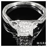 1.7 DWT 10 KT Wht Gold w/ Diamonds Ring Sz: 8 1.7 DWT 10 KT Wht Gold w/ Diamonds Ring Sz: 8