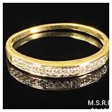 1.1 DWT 14 KT Gold w/ Diamond Ring Sz: 9.5 1.1 DWT 14 KT Gold w/ Diamond Ring Sz: 9.5
