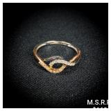 1.1 DWT 10 KT Gold w/ Diamond Ring Sz: 7 1.1 DWT 10 KT Gold w/ Diamond Ring Sz: 7