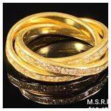 4.1 DWT 14 KT Gold Rings Pendant w/ Diamond 4.1 DWT 14 KT Gold Rings Pendant w/ Diamond