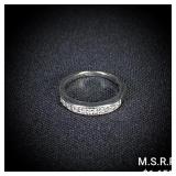 1.7 DWT 14 KT Wht Gold Ring w/ Diamond Sz: 1.7 DWT 14 KT Wht Gold Ring w/ Diamond Sz: