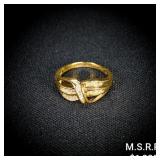 2.2 DWT 10 KT Gold w/ Diamond Ring Sz: 6.5 2.2 DWT 10 KT Gold w/ Diamond Ring Sz: 6.5