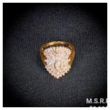 3.1 DWT 10 KT Gold Diamond Ring Sz: 6.5 3.1 DWT 10 KT Gold Diamond Ring Sz: 6.5