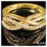 1.9 DWT 10 KT Gold w/ Diamond Ring Sz: 7 1.9 DWT 10 KT Gold w/ Diamond Ring Sz: 7