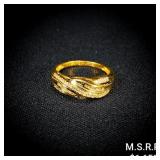 2.2 DWT 14 KT Gold w/ Diamond Ring Sz: 7.5 2.2 DWT 14 KT Gold w/ Diamond Ring Sz: 7.5