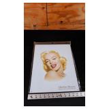 MARILYN MONROE MEDAL SIGN